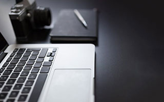 开云全站-逆境中的明星：战胜伤病再创新高，在逆境中获得成功的名人