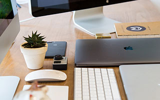 开云全站-逆境中的明星：战胜伤病再创新高，在逆境中获得成功的名人